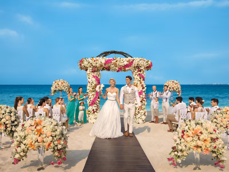 dreams-playa-mujeres-golf-spa-resort